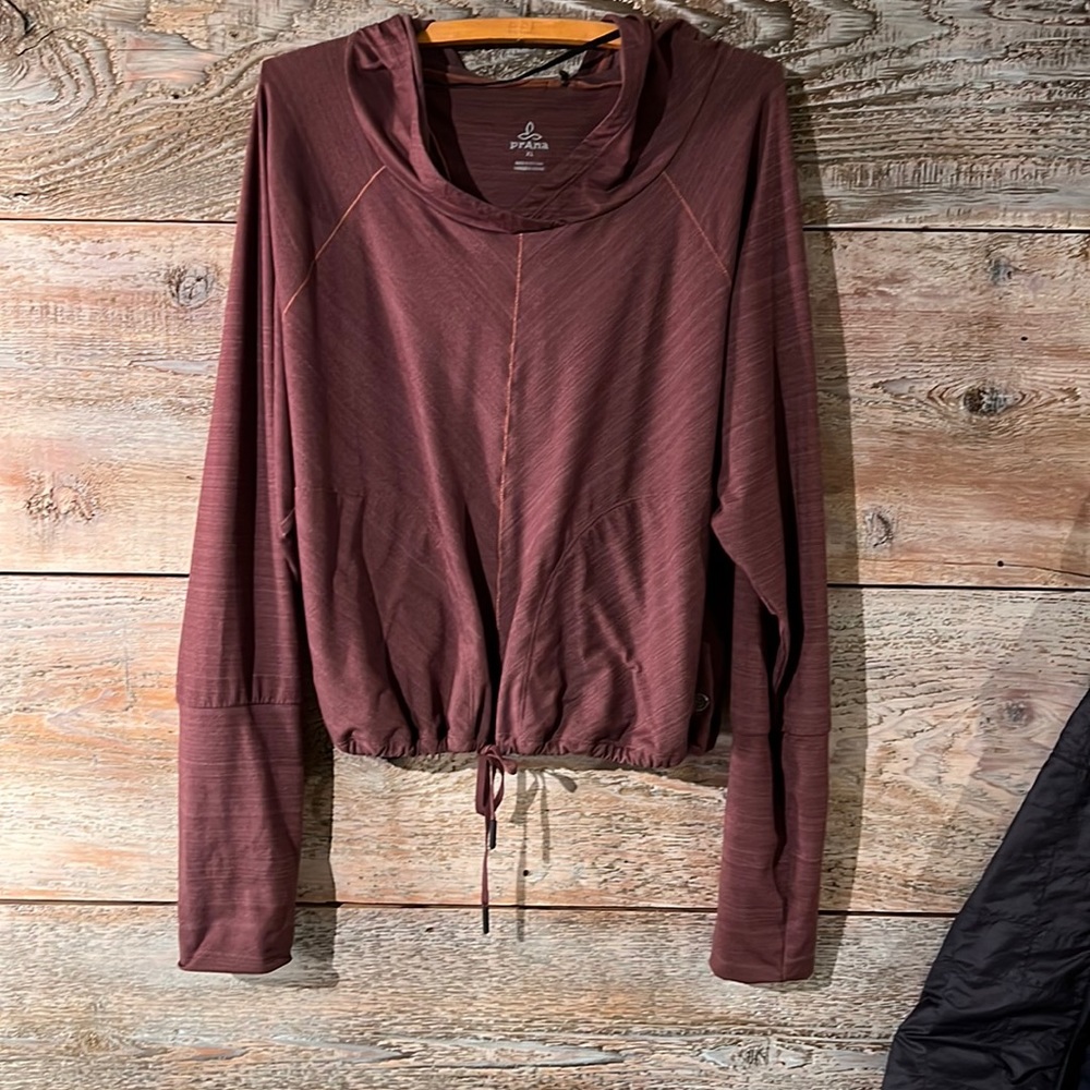 Prana Maroon Long-Sleeve Hoodie with Drawstring Hem